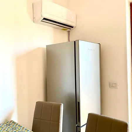 Bluemarine Beachfront 1 * Riposto